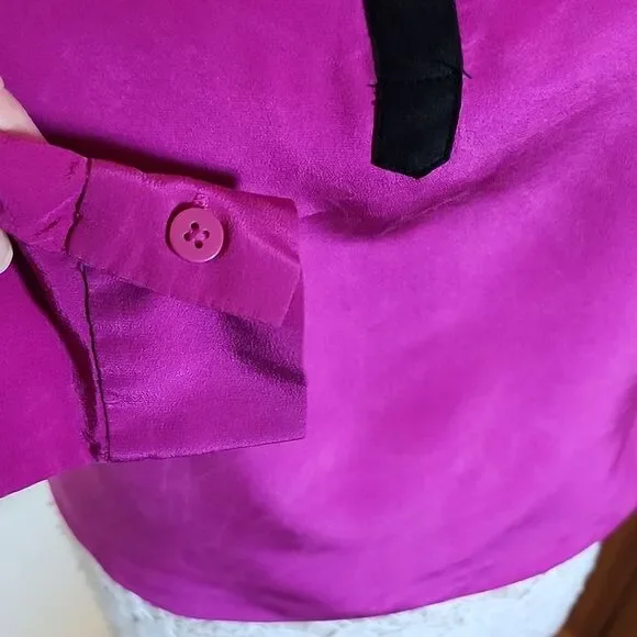 Diane Von Furstenberg Silk Blouse Size 0 Quiet Luxury - Picture 2 of 10